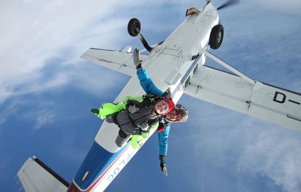fallschirm-tandemsprung-trier-foehren