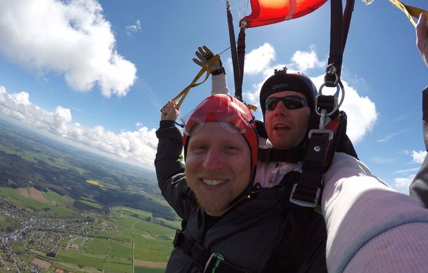 fallschirm-tandemsprung-trier