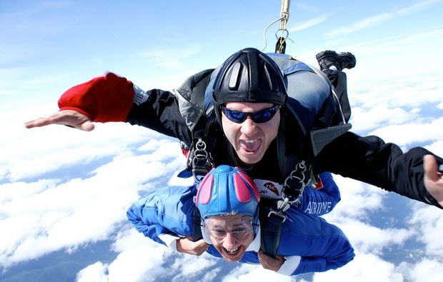 fallschirm-tandemsprung-kandel-freifall