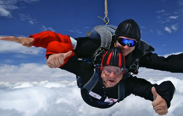 fallschirmspringen-kandel