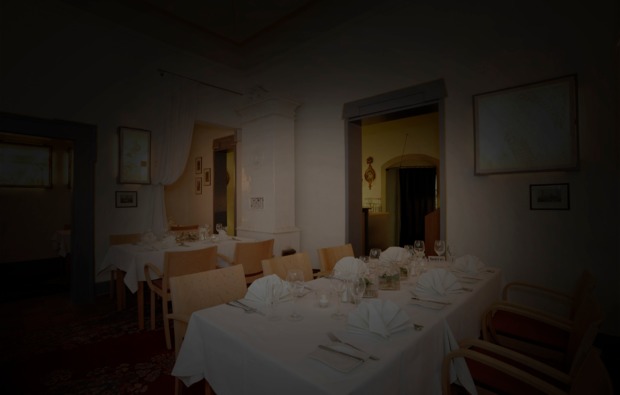 dinner-in-the-dark-sesslach-bg2
