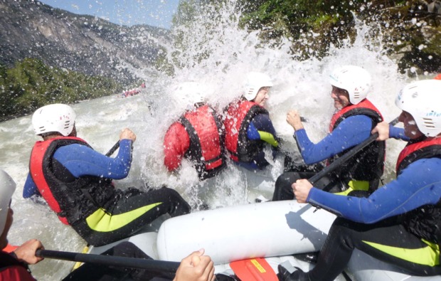 rafting-sautens-tirol-wildwasser