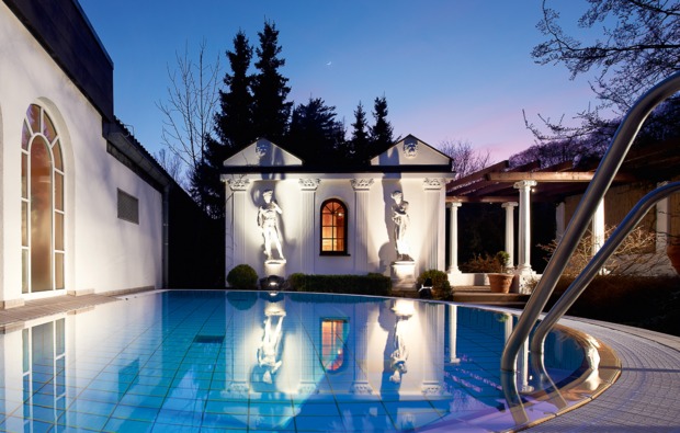 therme-hausen-pool