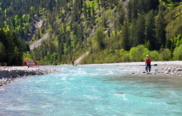 stand-up-paddling-lenggries-natur