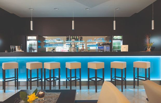 therme-neualbenreuth-bar