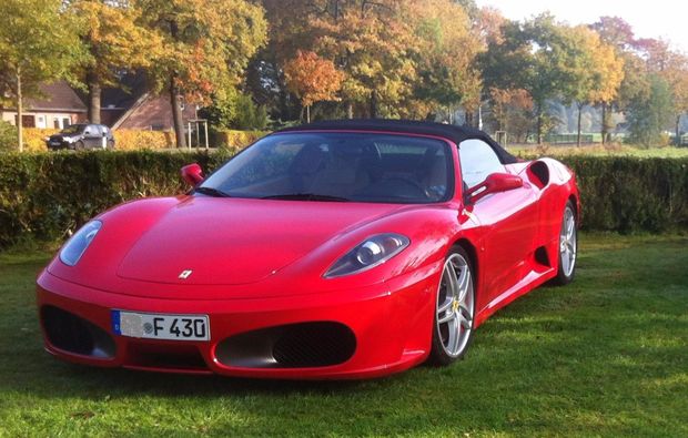ferrari-fahren-berlin-fahrerlebnis