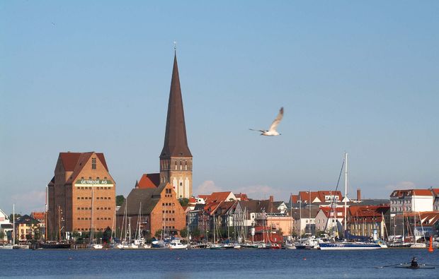 2 Tage (1 Übernachtung) • Kurzurlaub am Meer Rostock - Schluss mit Fernweh bei einem Kurzurlaub am Meer! inkl. Halbpension 2 Tage (1 Übernachtung) • Kurzurlaub am Meer Rostock - Schluss mit Fernweh bei einem Kurzurlaub am Meer! inkl. Halbpension