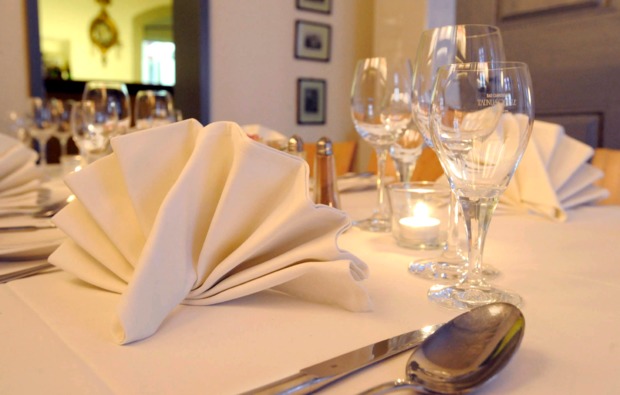 candle-light-dinner-fuer-2-sesslach-bg1