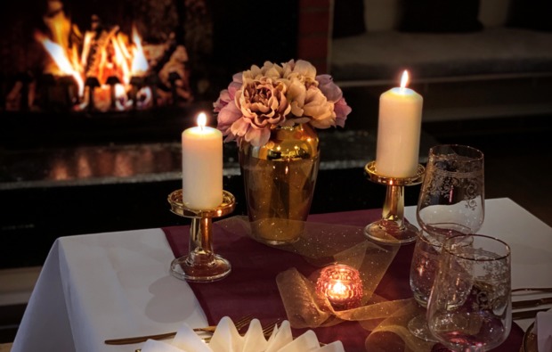 candle-light-dinner-fuer-zwei-aachen-bg1