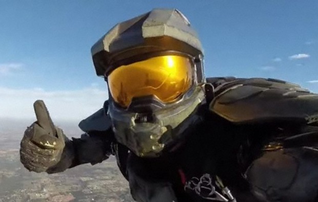 fallschirmsprung-simulator-hamburg-adrenalin