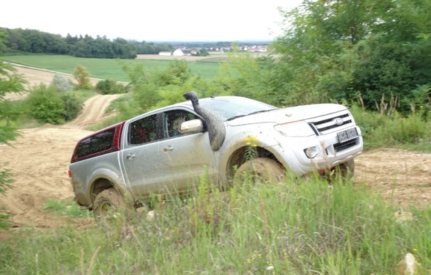 gelaendewagen-offroad-fahren-grossmehring-gelaende