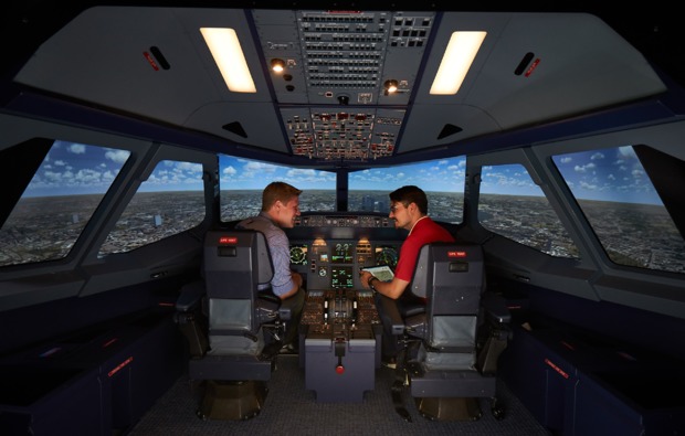 airbus-3d-flugsimulator-berlin-flugkabine