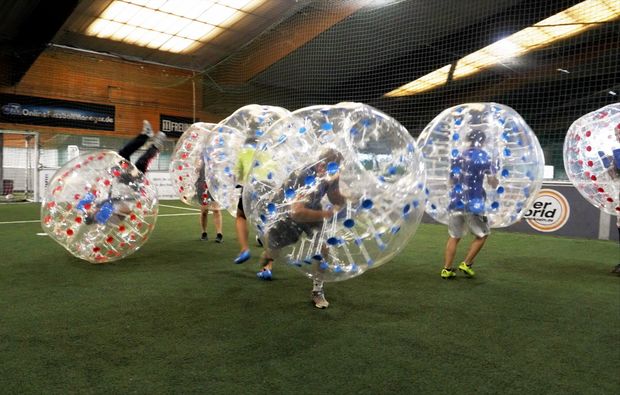 bubble-football-koeln-loevenich-sport