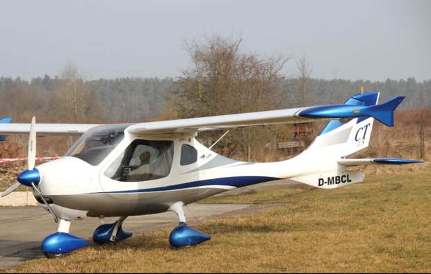 flugzeug-selber-fliegen-schwandorf-flugspass