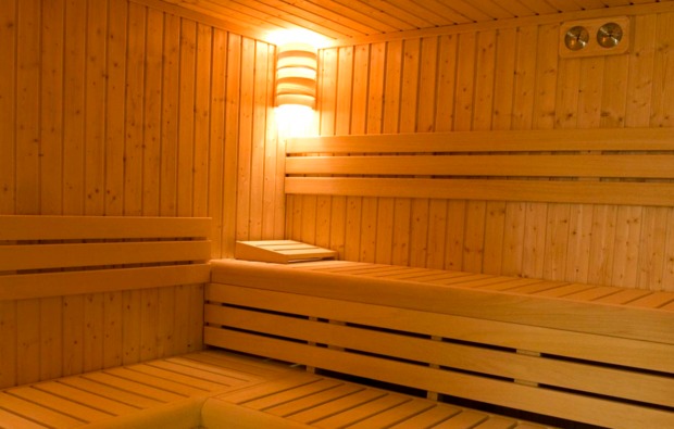 staedtereise-budapest-sauna