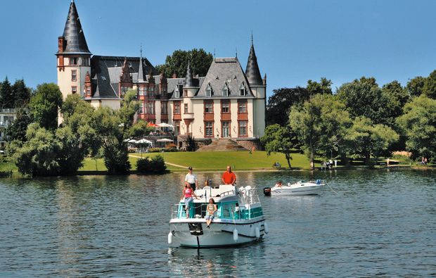 urlaub-auf-dem-hausboot-rechlin-mueritz