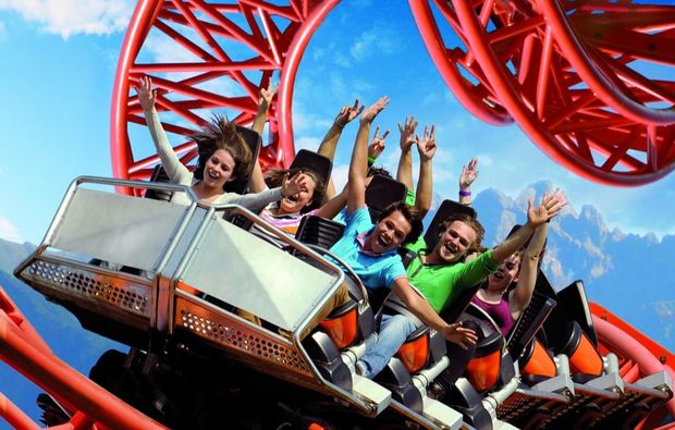 erlebnisreise-bad-woerishofen-freizeitpark-achterbahn