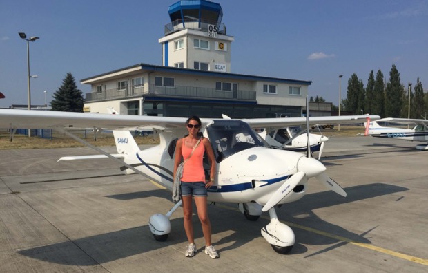 rundflug-ultraleichtflugzeug-kamenz-startbahn