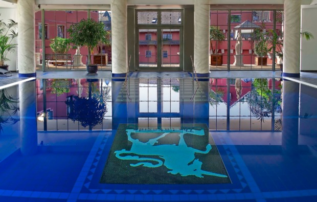 wellnesshotel-strausberg-schwimmbad