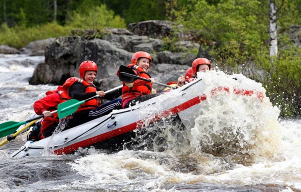 erlebnisreise-rovaniemi-actionreise-rafting