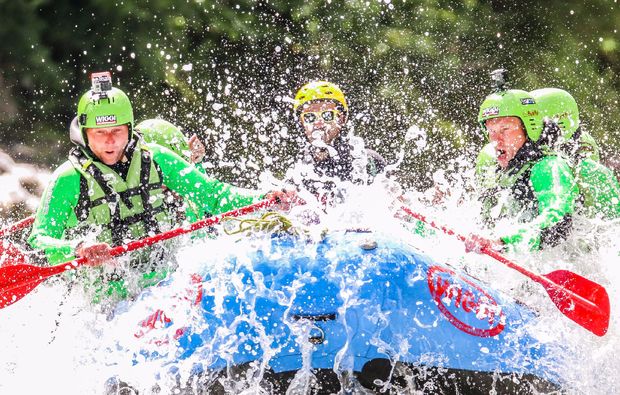 rafting-wochenende-inkl-1-uebernachtung-2-raftingtouren-wasser-fans