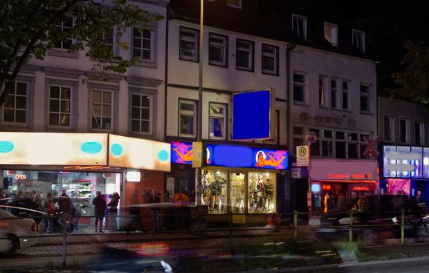 aussergewoehnliche-stadtfuehrung-hamburg-urlaub