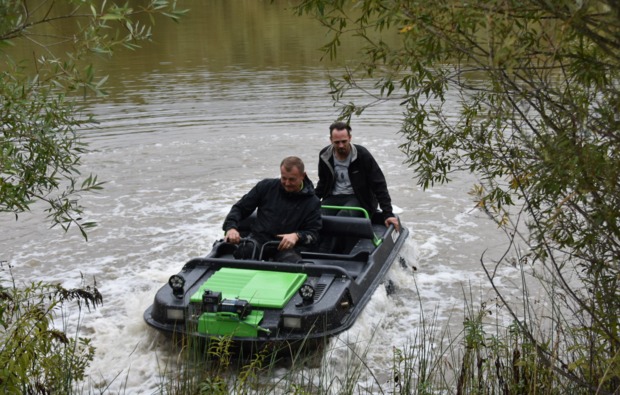 amphibienfahrzeug-fahren-voitsberg-schwimmen