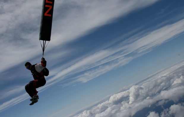 oesterreich-fallschirmsprung-kurs-niederoeblarn