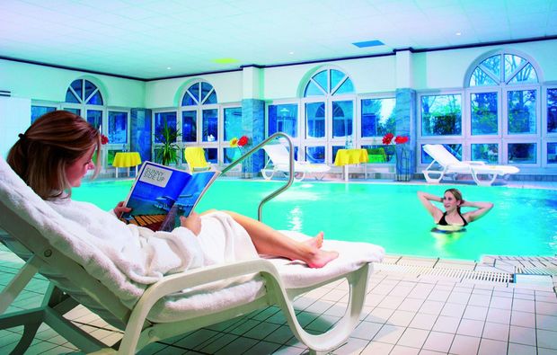 thermen-spa-hotels-bad-woerishofen-pool