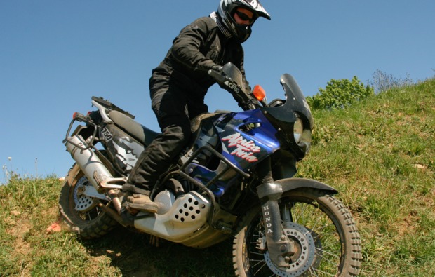 enduro-fahren-fahrsicherheitstraining-hof-adrenalin