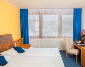 Vier N�chte Gemeinsamzeit