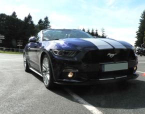 Ford Mustang fahren