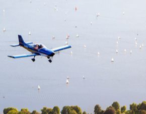 flugzeug-flugroute-rundflug-friedrichshafen1484908288