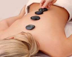 Hot Stone Massage Leonberg – Hot Stone Massage: Ganzkörpermassage indianischen Ursprungs
