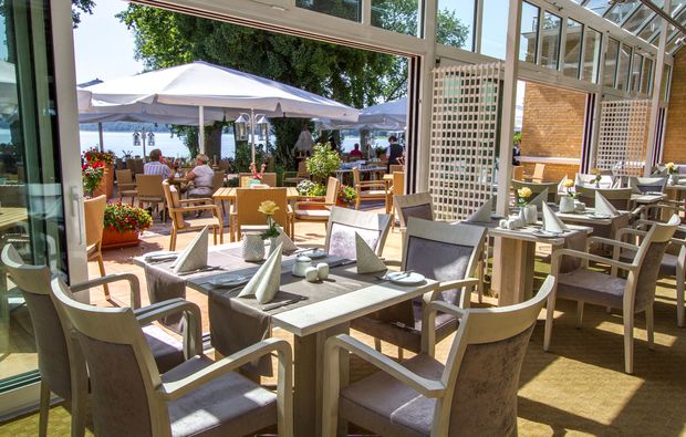 entspannen-traeumen-plau-am-see-terrasse