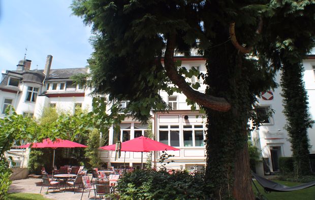 thermen-spa-hotels-bad-bertrich-terrasse