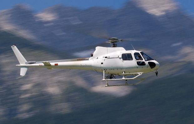 hubschrauber-rundflug-sankt-augustin-20min-hbs-weiss