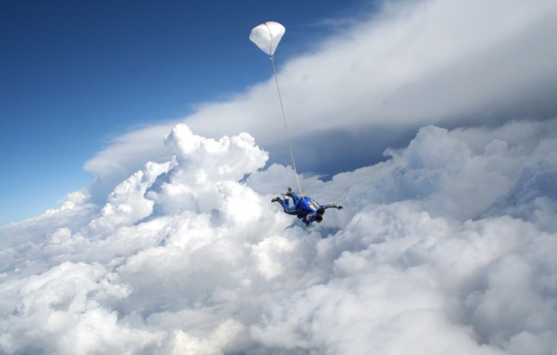 fallschirm-tandemsprung-calden-bg2