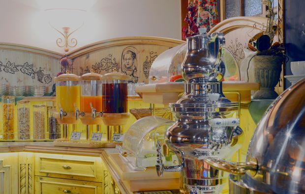 zauberhafte-unterkuenfte-altenkunstadt-buffet