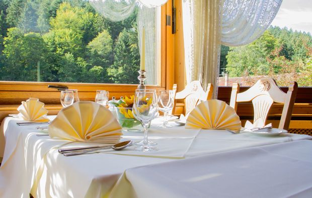 candle-light-dinner-fuer-zwei-unterreichenbach-romantik