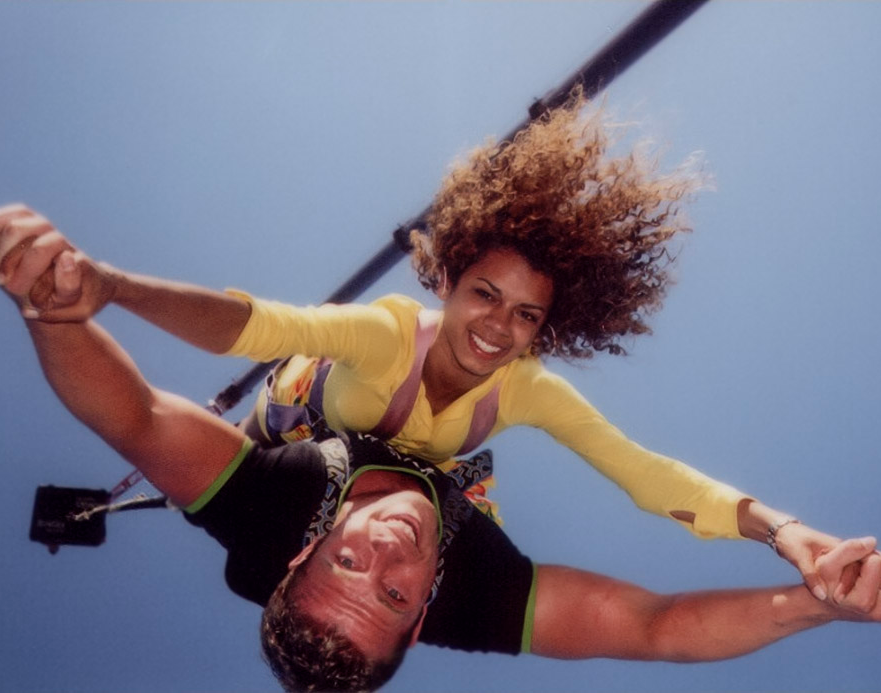 Bungee Jumping – Tandemsprung für Zwei von einem 60 Meter hohen Kran