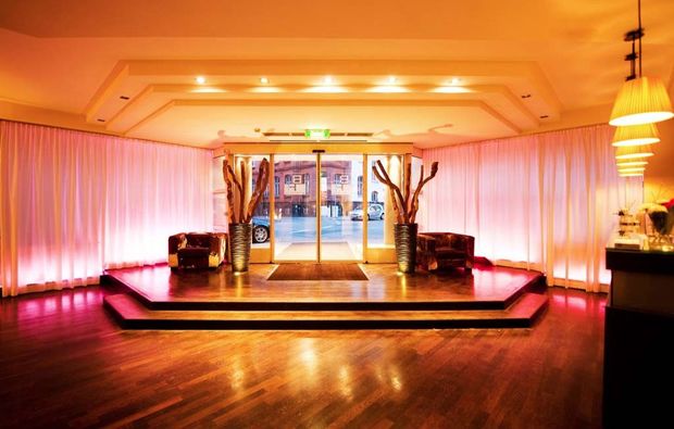 kurztrip-frankfurt-lobby