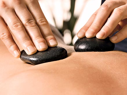 Hot Stone Massage Augsburg – Hot Stone Massage: Ganzkörpermassage indianischen Ursprungs