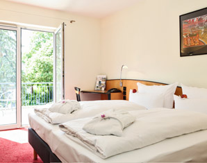 Kuschelwochenende Ringhotel VITALHOTEL ambiente - 4-Gänge-Candle-Light-Dinner