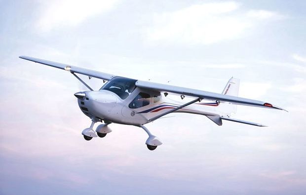 privatrundflug-mit-flugtheorie-grefrath-fliegen