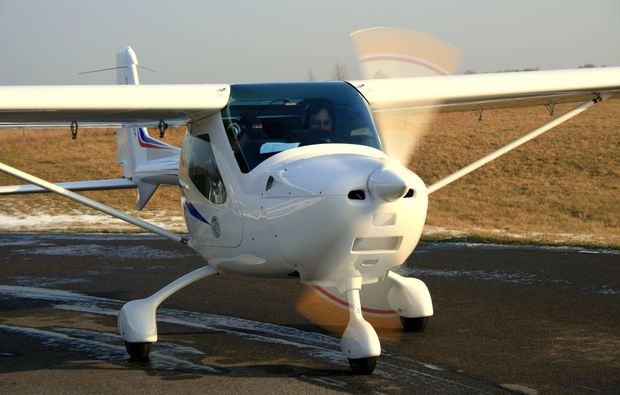 privatrundflug-mit-flugtheorie-grefrath-flug