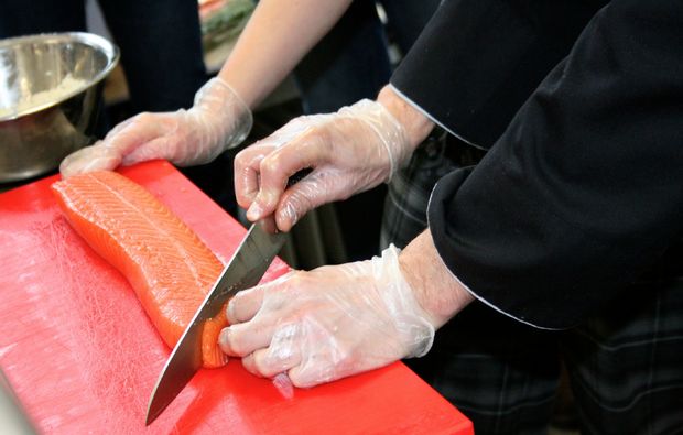 sushi-kochkurs-meerbusch-lachs