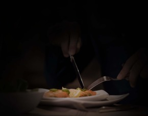 Dinner in the Dark für Zwei 3-Gänge-Menü inkl. Getränke
