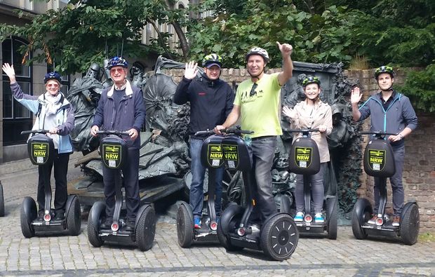 segway-city-tour-duesseldorf-gruppenbild