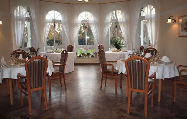 candle-light-dinner-fuer-zwei-schmoelln-restaurant